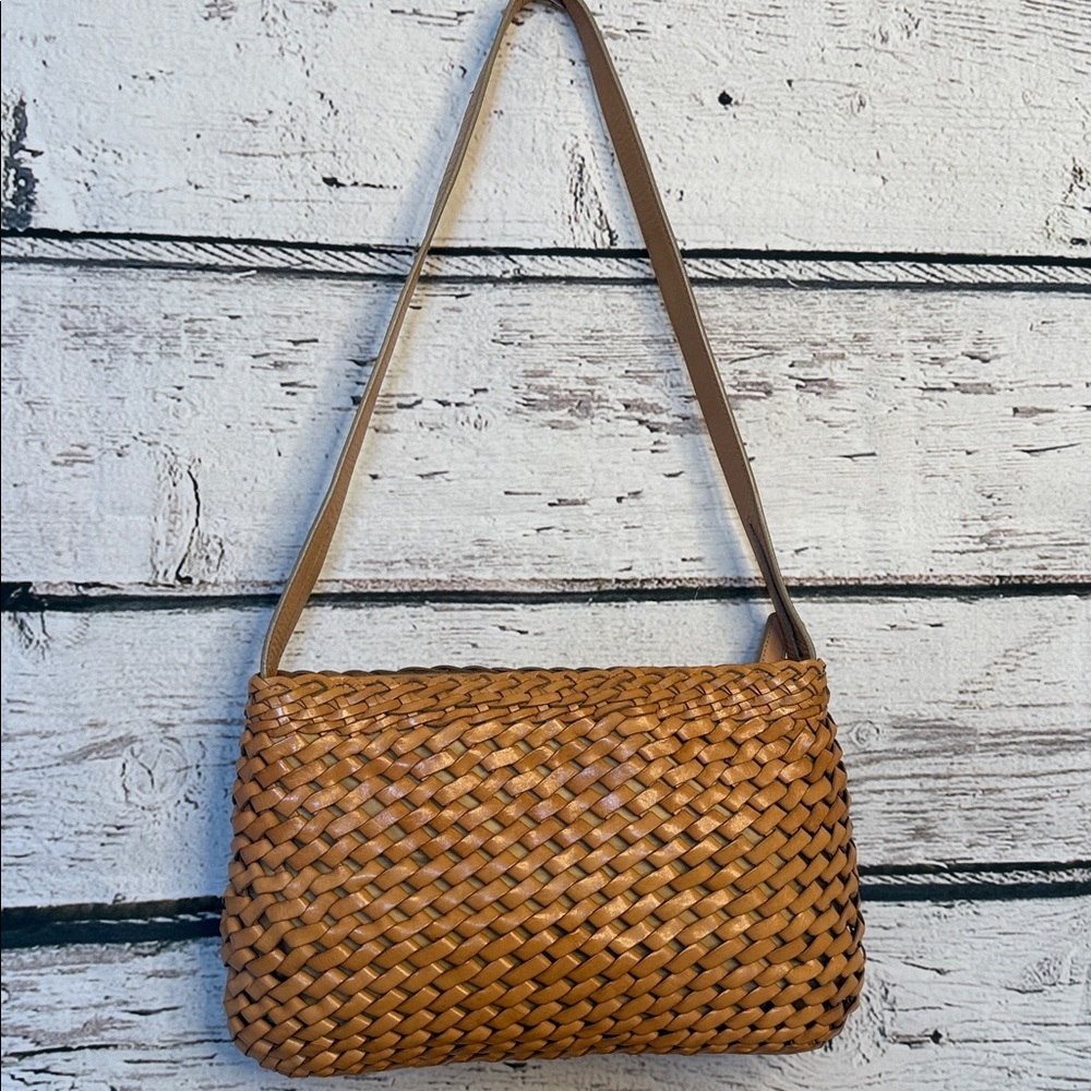 Fossil vintage Woven Shoulder Bag - Picture 2 of 9